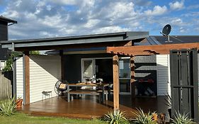 Beachfront Retreat On Revell